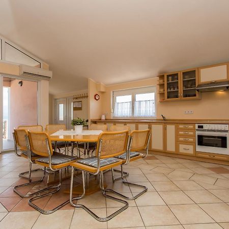 Apartmani Andreas 실로 외부 사진